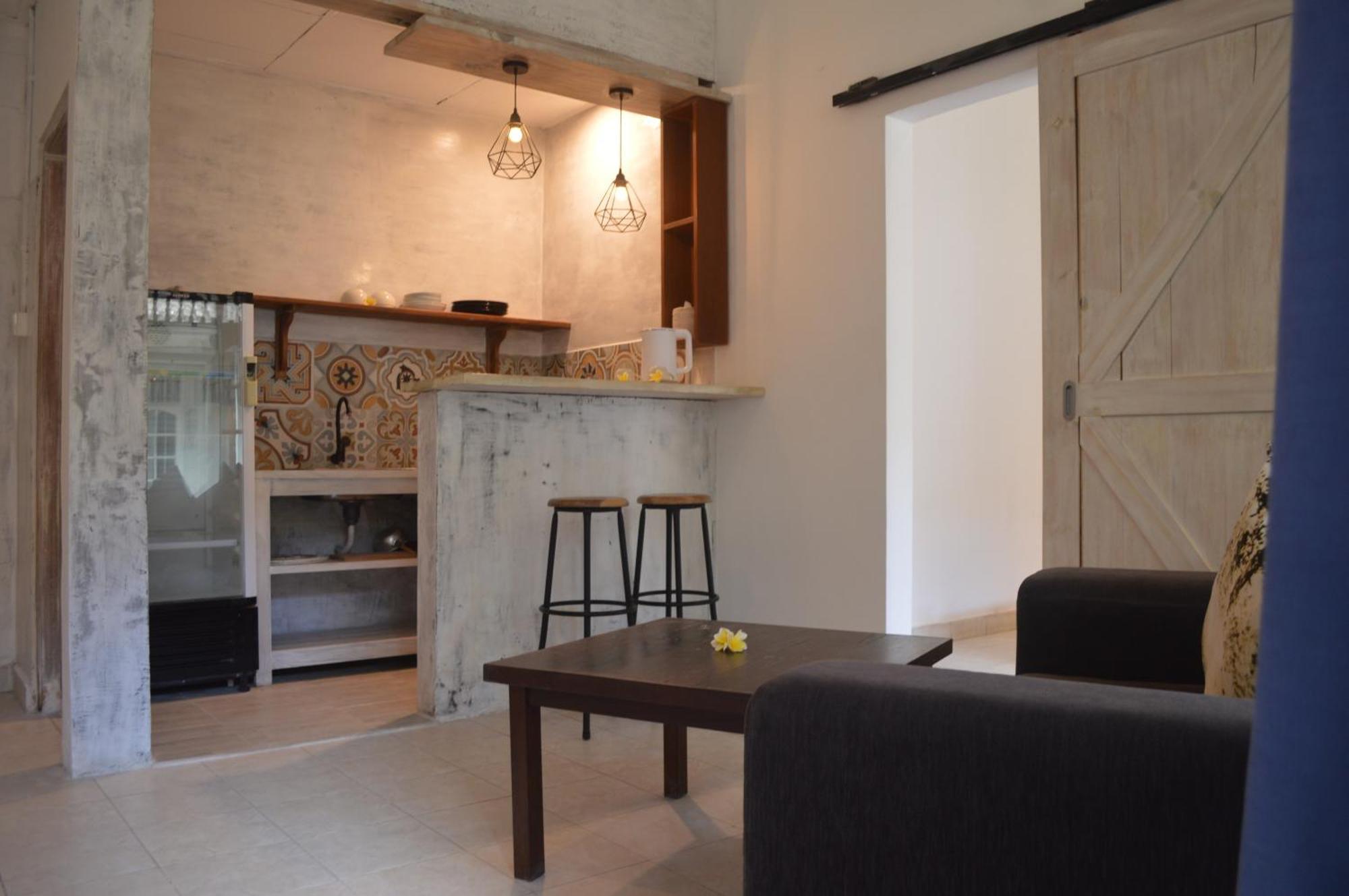 Little Pond Homestay Sanur  Ngoại thất bức ảnh